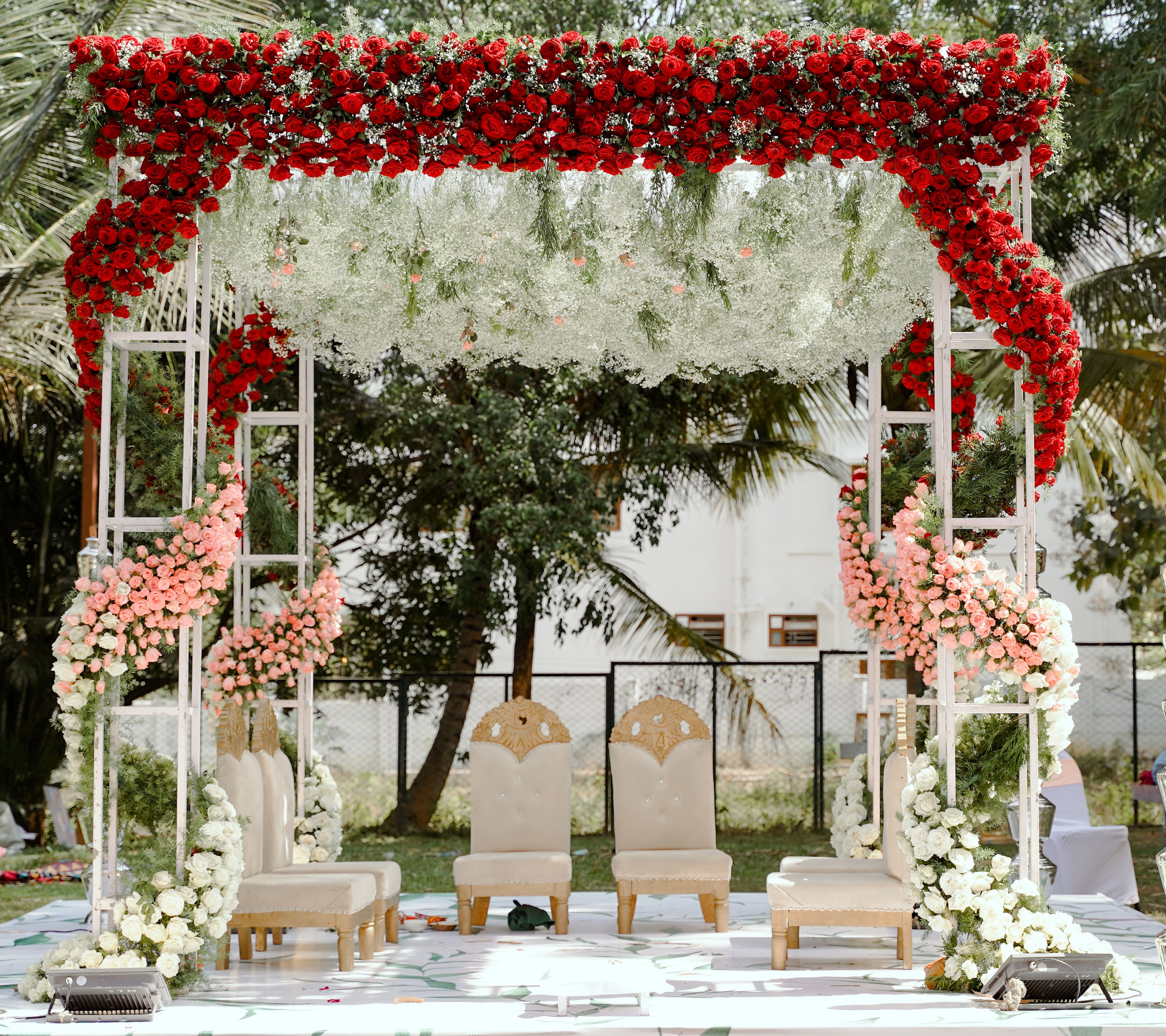 Jaw-Dropping Outdoor Wedding Decorations That Define Royalty