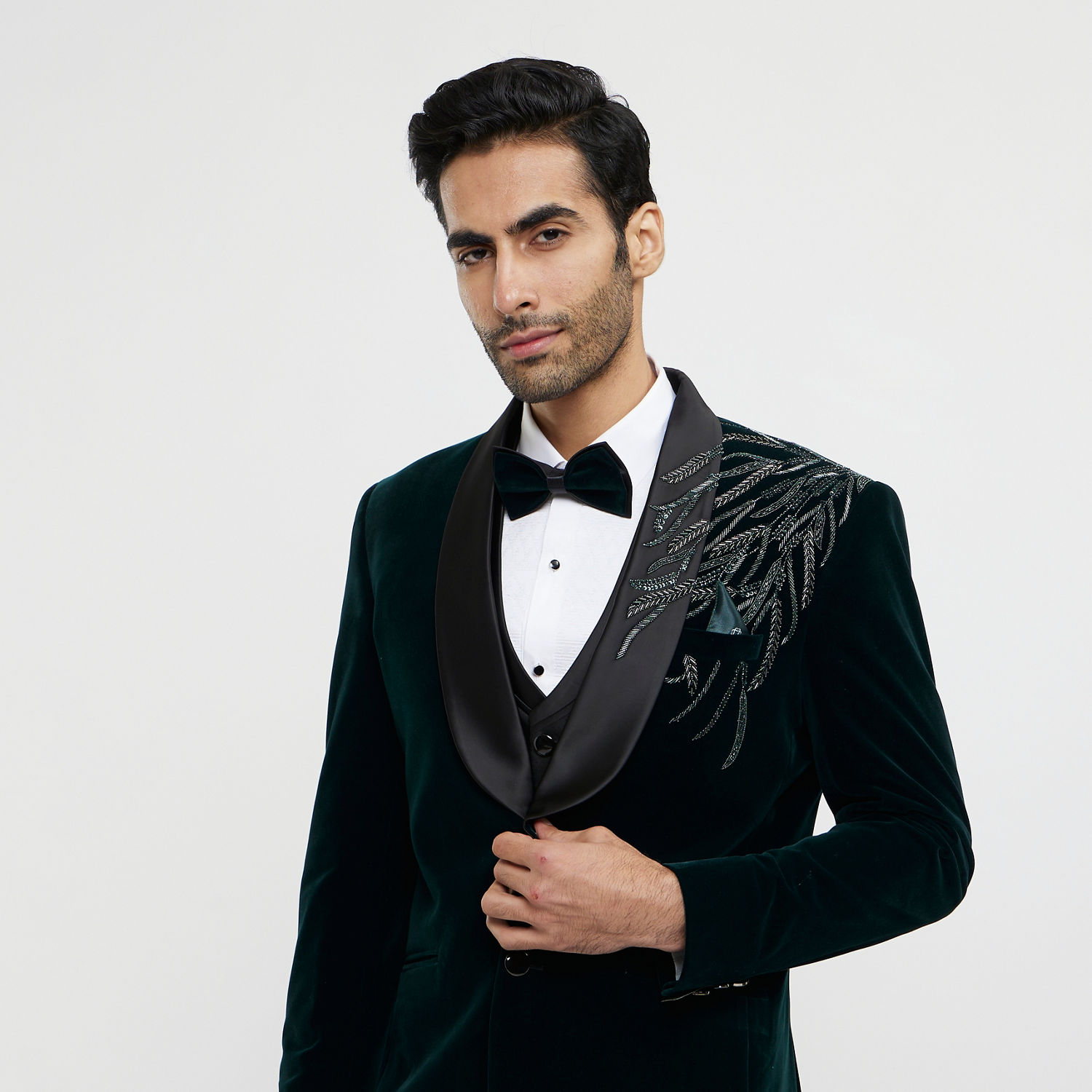 Buy Elegant Dark Green Velvet Suit Set Online in India @Twamev