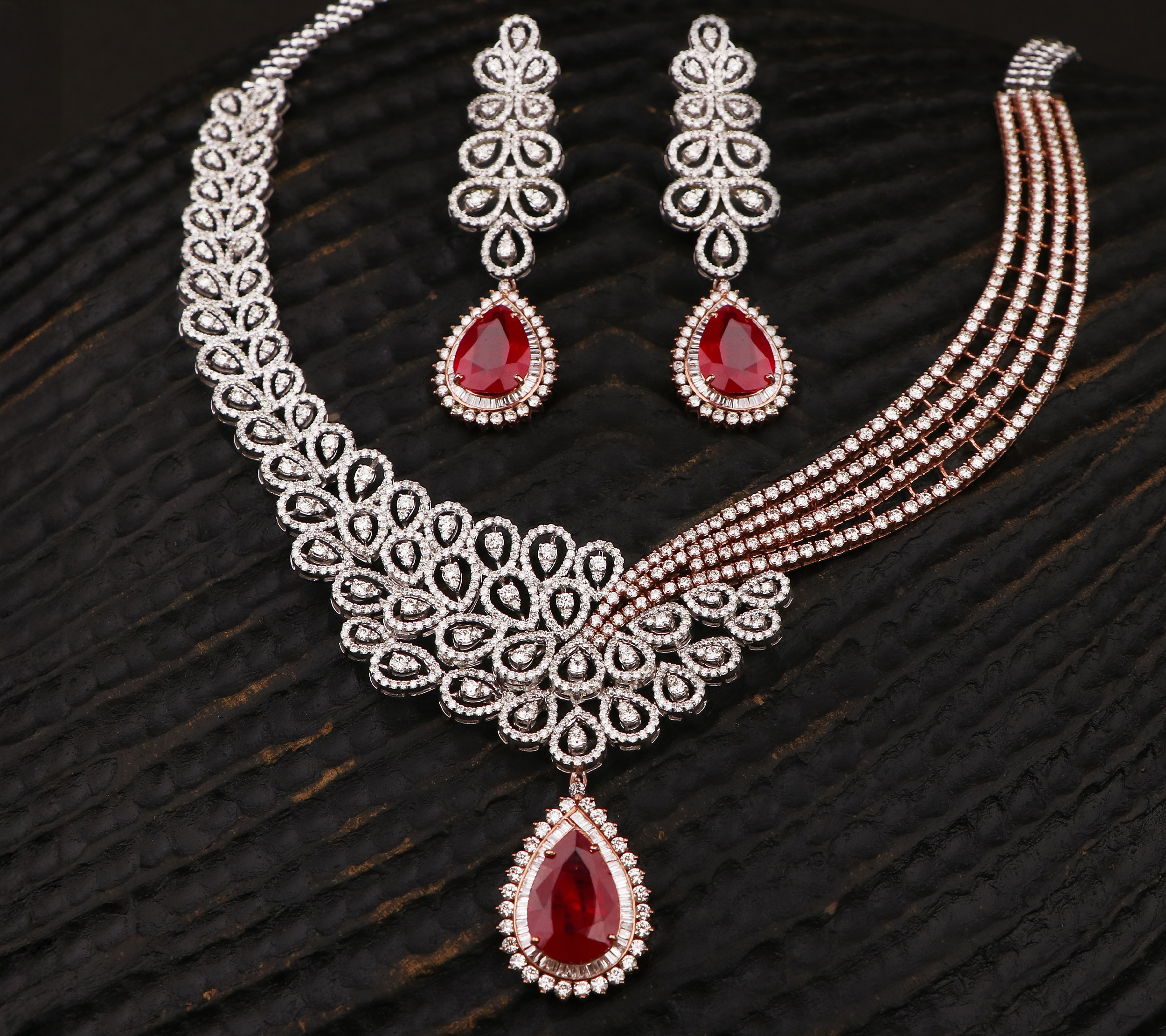 Gown & Jewellery 101: Expert Tricks to Nail the Look Every Time